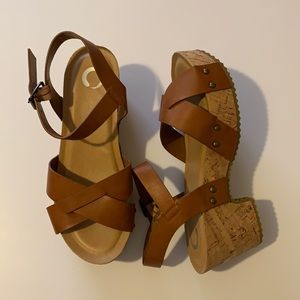 NWOB Cork Platform Sandals